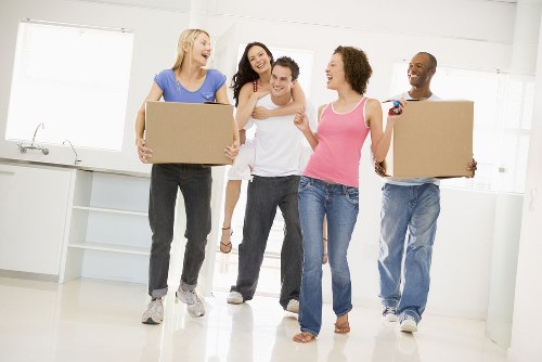 Moving truck service for Wandsworth residential relocations