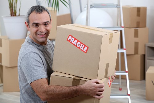 Safe transport and packing for a moving truck in Wandsworth