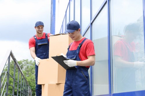 Unpacking service organizing items in a new Wandsworth property